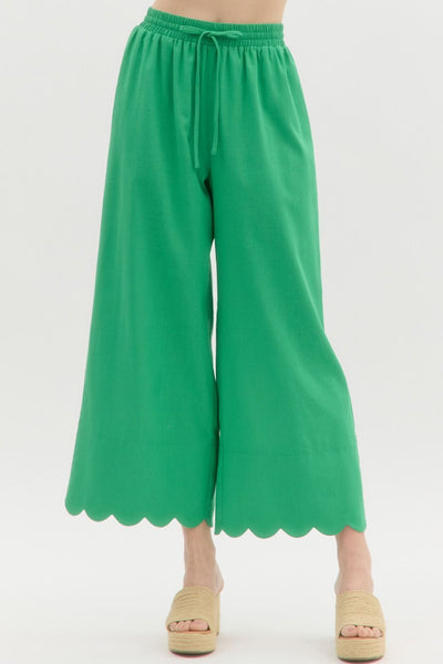 Scallop Hem Ankle Pant